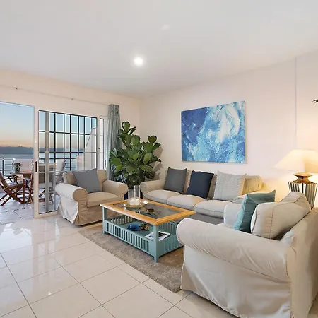 Great Sunset Views Gigantes